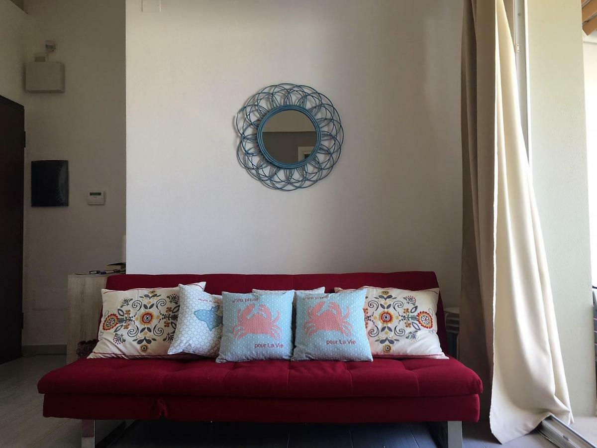 A Gem Apartment With Terrace 普拉 外观 照片